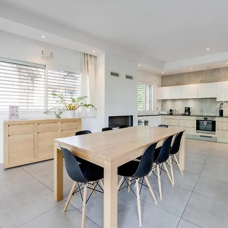 Le Kube - Appartements De Prestige Au Centre D'Annecy Buitenkant foto