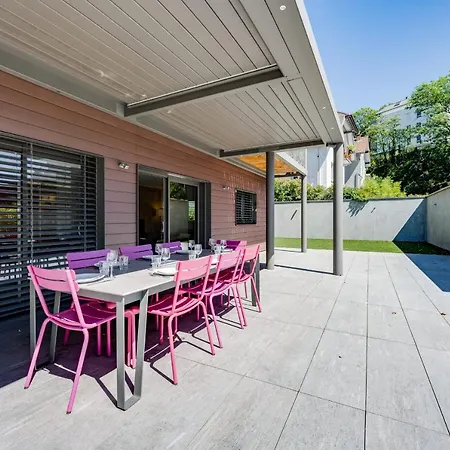 Le Kube - Appartements De Prestige Au Centre D'Annecy Buitenkant foto