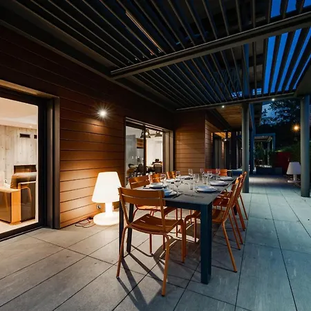 Le Kube - Appartements De Prestige Au Centre D'Annecy Buitenkant foto