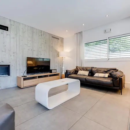 Le Kube - Appartements De Prestige Au Centre D'Annecy Buitenkant foto